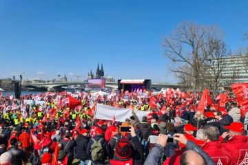 Bundesweiter Aktionstag für sichere Arbeitsplätze: wir waren in Köln dabei!